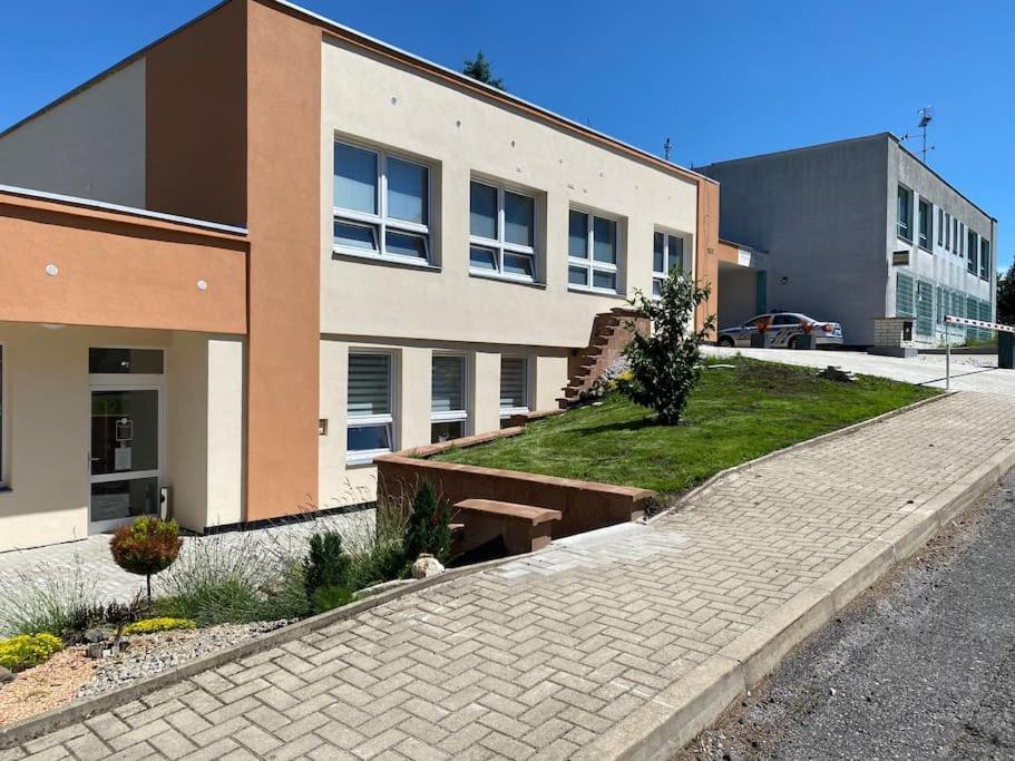 Sluknov / The Northernmost City Of The Czechia Extérieur photo